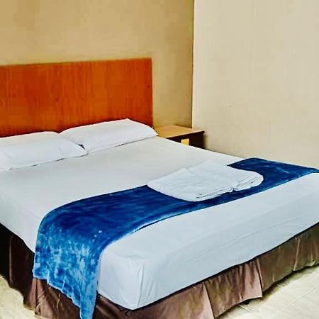 Baron Water Front Motel Kuah Kültér fotó