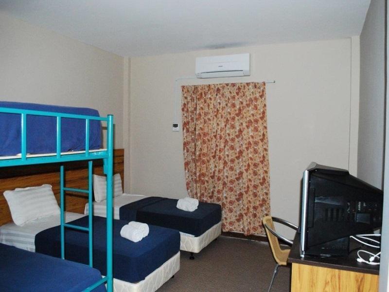Baron Water Front Motel Kuah Kültér fotó